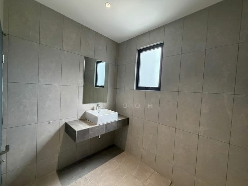 2.5-storey Terraced House for Sale in Taman Puchong Intan (Puchong) - CC GOH - Bathroom - PropertyGuru.com.my
