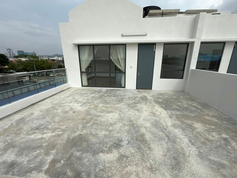 2.5-storey Terraced House for Sale in Taman Puchong Intan (Puchong) - CC GOH - Exterior - PropertyGuru.com.my