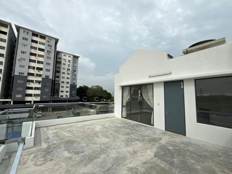 2.5-storey Terraced House for Sale in Taman Puchong Intan (Puchong) - CC GOH - Exterior - PropertyGuru.com.my