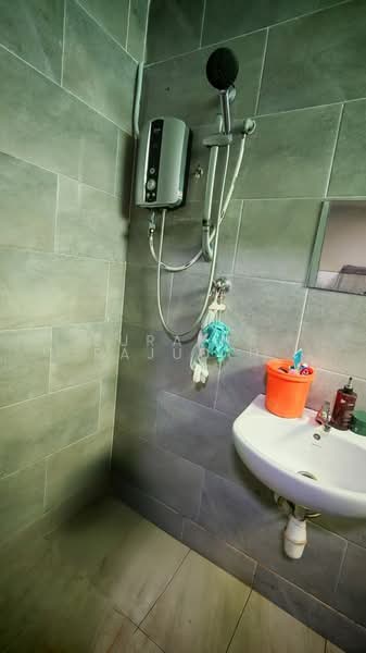 Rumah Teres 2 Tingkat untuk Dijual di Shah Alam (Selangor) - Zuraina Rajudin - Bathroom - PropertyGuru.com.my