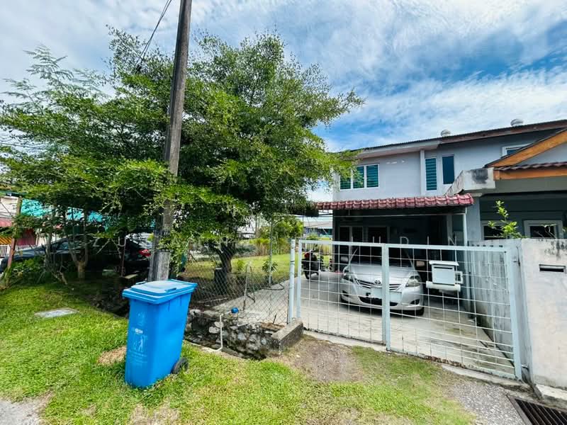 Rumah Teres 2 Tingkat untuk Dijual di Shah Alam (Selangor) - Zuraina Rajudin - Exterior - PropertyGuru.com.my