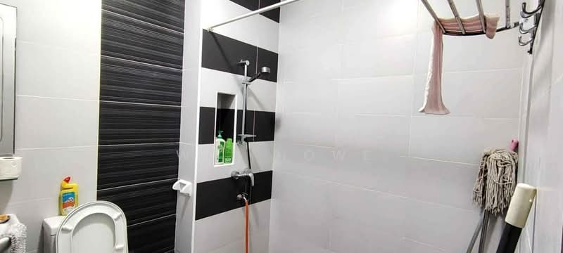 Cluster House for Sale in Taman Nusa Bestari (Iskandar Puteri (Nusajaya)) - Wee Howe - Bathroom - PropertyGuru.com.my