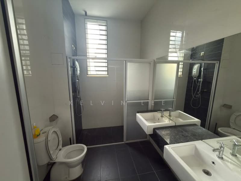 2-storey Terraced House for Sale in Taman Jasa Intan (Bukit Mertajam) - Kelvin Lee - Bathroom - PropertyGuru.com.my