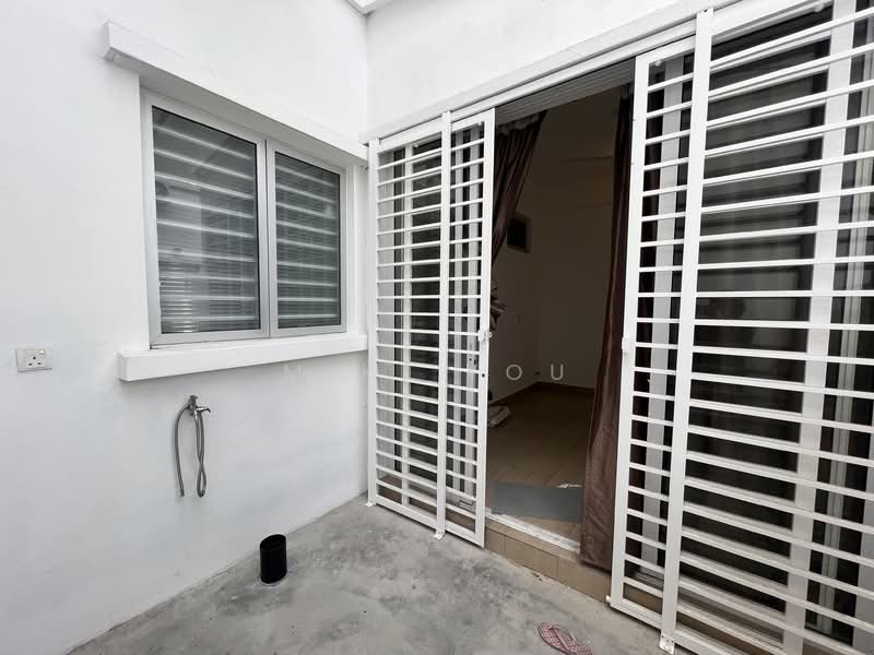 Rumah Teres 2 Tingkat untuk Dijual di Bandar Rimbayu (Telok Panglima Garang) - Miki You - Exterior - PropertyGuru.com.my