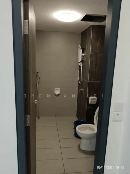 Servis Apartment untuk Disewa di Lakeview Suites @ Edumetro - Brendan Lei - Bathroom - PropertyGuru.com.my