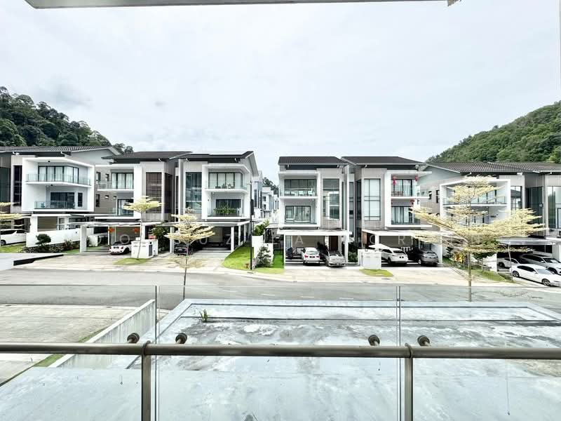Semi-Detached House for Sale in Ampang (Selangor) - Noorsuzila Nordin - PropertyGuru.com.my