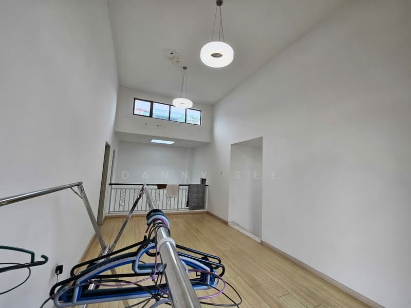 Semi-Detached House for Rent in Taman Lagenda Putra (Kulai) - Danny See - Interior - PropertyGuru.com.my