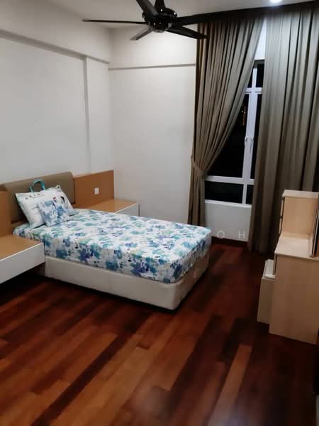 Kondominium untuk Dijual di BayStar Condominium - Alston Loh - Bedroom - PropertyGuru.com.my