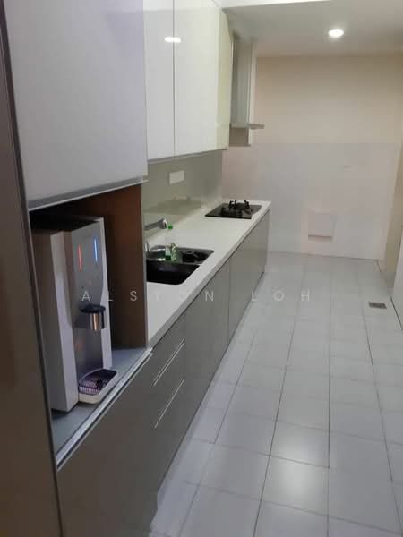 Kondominium untuk Dijual di BayStar Condominium - Alston Loh - Kitchen - PropertyGuru.com.my