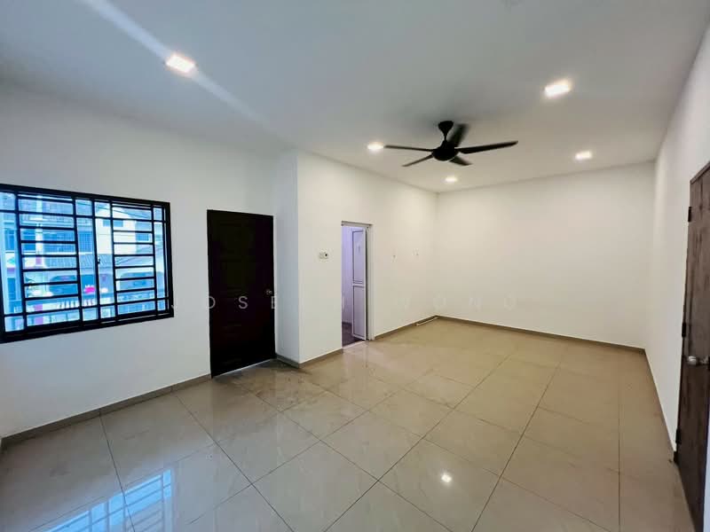 Rumah Teres 2 Tingkat untuk Dijual di Johor Bahru (Johor) - Joseph Wong - Living Room - PropertyGuru.com.my