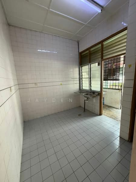 1-storey Terraced House for Sale in Taman Molek (Johor Bahru) - Jayden Neo - PropertyGuru.com.my