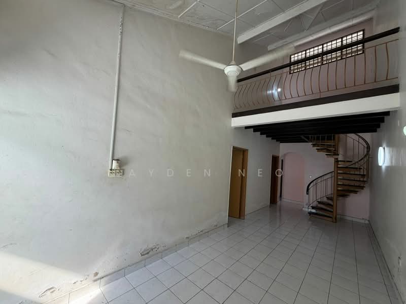 1-storey Terraced House for Sale in Taman Molek (Johor Bahru) - Jayden Neo - PropertyGuru.com.my