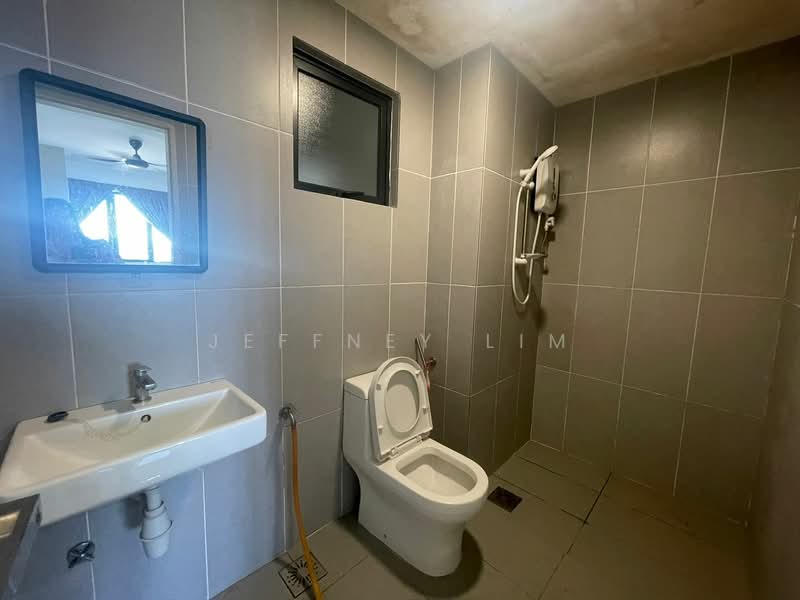 Servis Apartment untuk Disewa di Damai Residence - Jeffney Lim - Bathroom - PropertyGuru.com.my