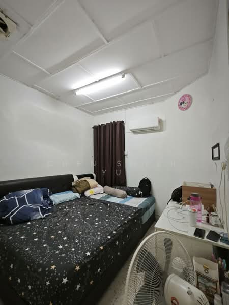 1-storey Terraced House for Sale in Taman Skudai Baru (Skudai) - Chen Shieh Yu - Bedroom - PropertyGuru.com.my