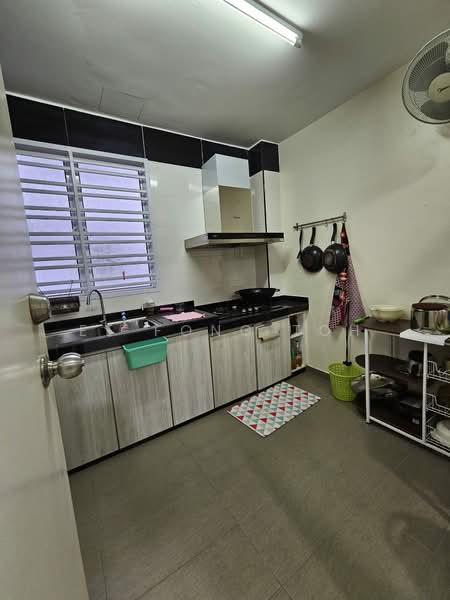 Rumah Teres 2 Tingkat untuk Dijual di Mutiara Rini (Skudai) - Ee Fong Toh - Kitchen - PropertyGuru.com.my