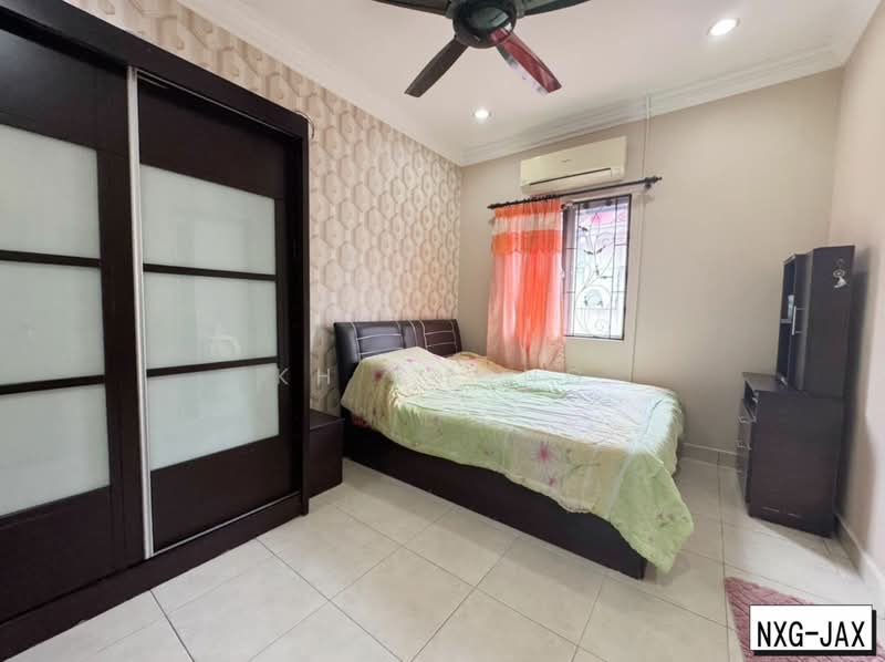 2-storey Terraced House for Sale in Bukit Raja (Selangor) - KH Chong - Bedroom - PropertyGuru.com.my