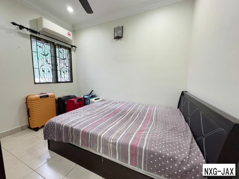 2-storey Terraced House for Sale in Bukit Raja (Selangor) - KH Chong - Bedroom - PropertyGuru.com.my