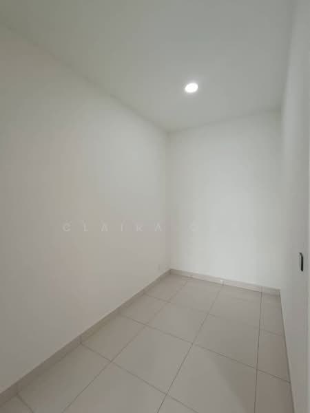 Service Residence for Sale at Green Haven - Claira Ong - Interior - PropertyGuru.com.my