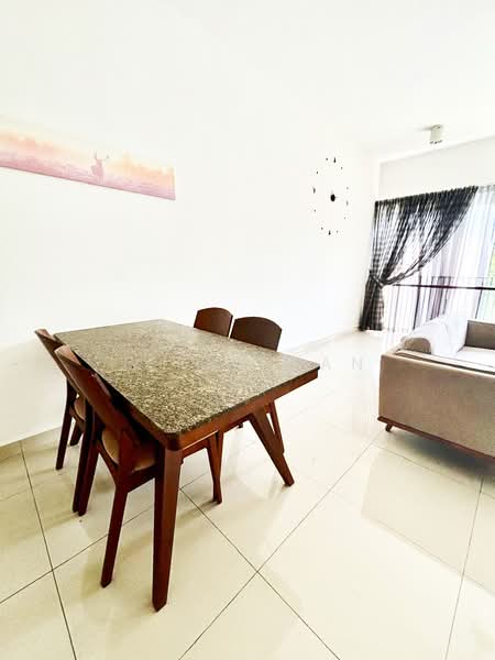 Kondominium untuk Disewa di The Loft @ Southbay City - Jerry Tan - Dining Room - PropertyGuru.com.my