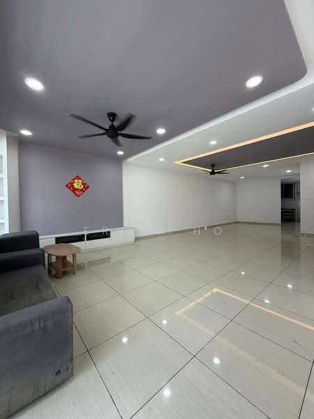 Rumah Teres 2 Tingkat untuk Dijual di Taman Puteri Wangsa (Ulu Tiram) - Erica Ho - Living Room - PropertyGuru.com.my