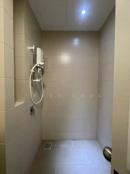 Service Residence for Rent at i-SOHO @ i-City - Tracy Chua - Bathroom - PropertyGuru.com.my