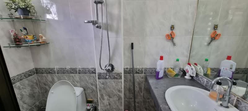 Rumah Teres 2.5 Tingkat untuk Dijual di Wangsa Maju (Kuala Lumpur) - Brackson Loh - Bathroom - PropertyGuru.com.my