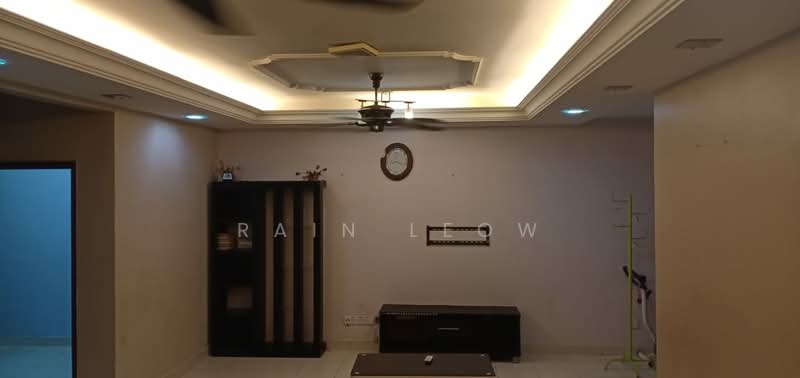 Condominium for Sale at Villa Park - Rain Leow - Living Room - PropertyGuru.com.my