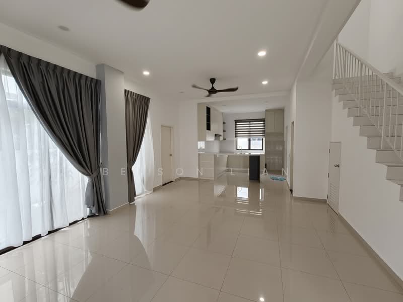 Semi-Detached House for Rent in Puncak Alam (Selangor) - Benson Lian - Living Room - PropertyGuru.com.my
