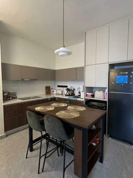 Servis Apartment untuk Disewa di Altris Residences @ The Quartz WM - Chee Seng - Kitchen - PropertyGuru.com.my