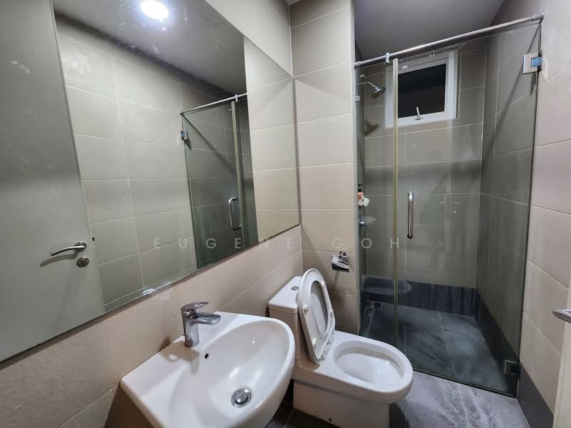 Servis Apartment untuk Disewa di Tiara Mutiara 2 - Eugene Goh - 2nd Bathroom - PropertyGuru.com.my