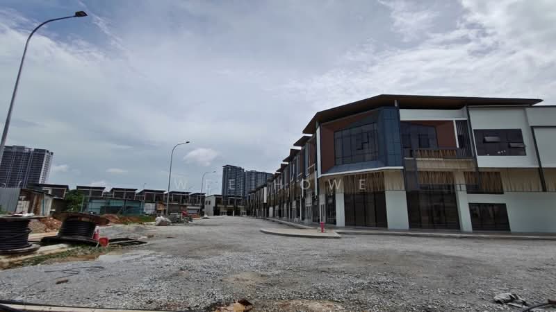 Shop for Rent in Bukit Indah (Iskandar Puteri (Nusajaya)) - Wee Howe - Exterior - PropertyGuru.com.my