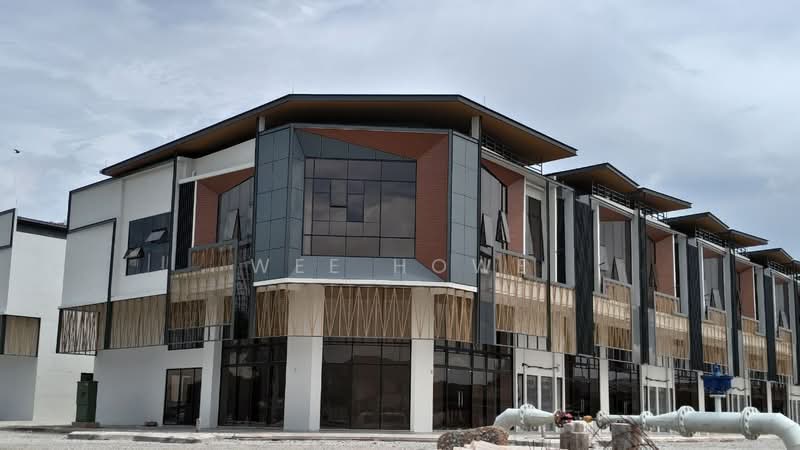 Shop for Rent in Bukit Indah (Iskandar Puteri (Nusajaya)) - Wee Howe - Exterior - PropertyGuru.com.my