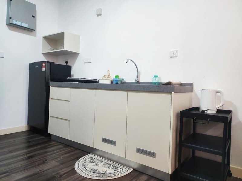Service Residence for Rent at Paramount Utropolis - Abby Woo - Kitchen - PropertyGuru.com.my