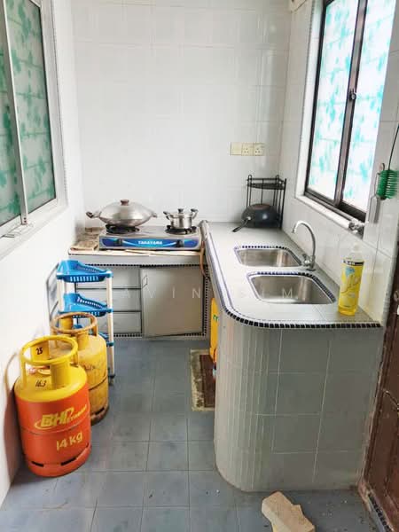 1-storey Terraced House for Sale in Johor Bahru (Johor) - Cavin Sim - Kitchen - PropertyGuru.com.my
