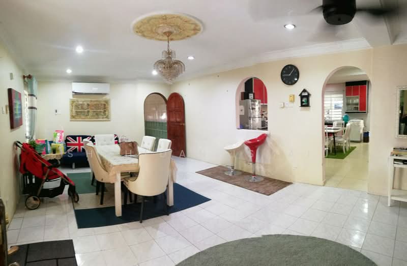 Bungalow for Sale in Bandar Baru Bangi (Selangor) - Shahidan Ismail - Living Room - PropertyGuru.com.my