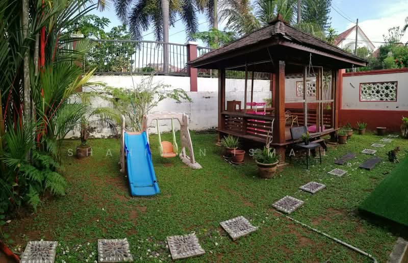 Bungalow for Sale in Bandar Baru Bangi (Selangor) - Shahidan Ismail - Garden - PropertyGuru.com.my