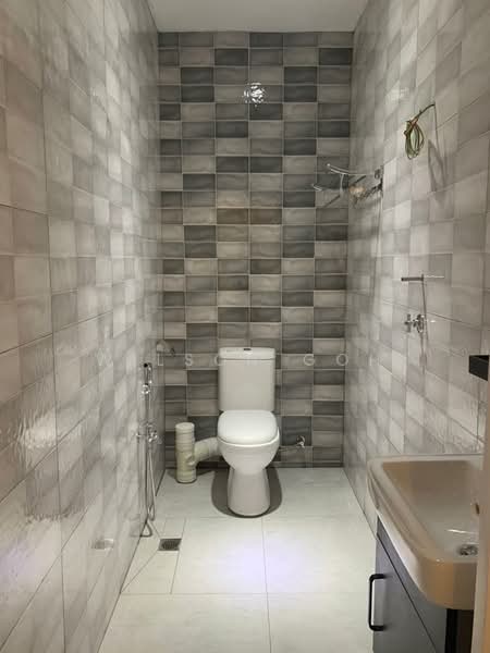 Kedai untuk Dijual di Tanjung Tokong (Penang) - Wilson Goh - Bathroom - PropertyGuru.com.my