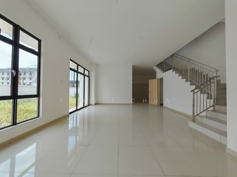 Cluster House for Sale in Kulai (Johor) - Fennie Chua - Living Room - PropertyGuru.com.my