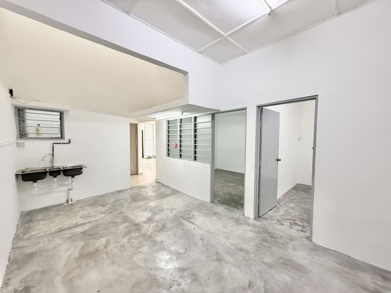 1-storey Terraced House for Sale in Bandar Baru Permas Jaya (Permas Jaya) - Marcus Lee - Interior - PropertyGuru.com.my