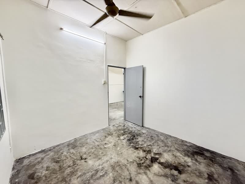 1-storey Terraced House for Sale in Bandar Baru Permas Jaya (Permas Jaya) - Marcus Lee - Interior - PropertyGuru.com.my