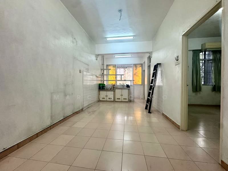 Rumah Flat untuk Dijual di Taman Pusaka - Marcus Choo - Kitchen - PropertyGuru.com.my