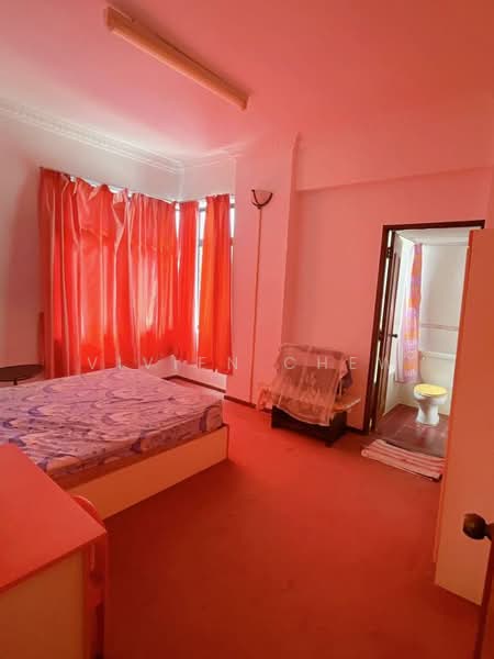 Kondominium untuk Dijual di Villa Ria - Vivien Chew - Bedroom - PropertyGuru.com.my