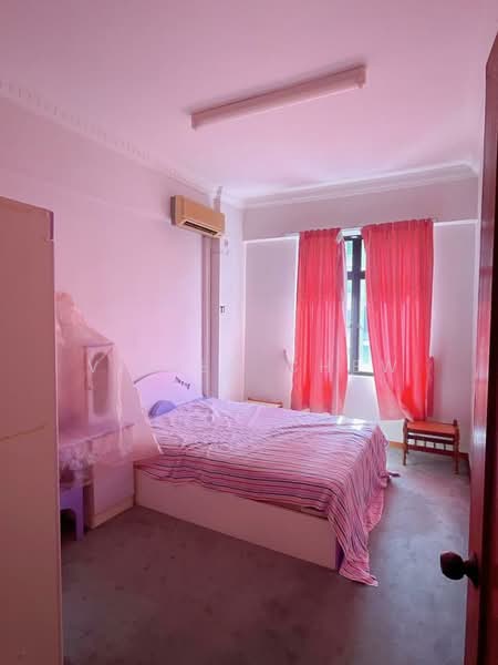 Kondominium untuk Dijual di Villa Ria - Vivien Chew - Bedroom - PropertyGuru.com.my