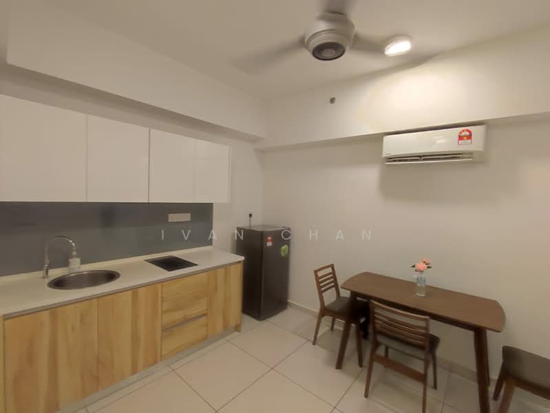 Service Residence for Rent at Avenue D'Vogue - Ivan Chan - Kitchen - PropertyGuru.com.my