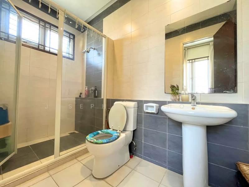 2-storey Terraced House for Sale in Glenmarie (Selangor) - Josephine Chou - Bathroom - PropertyGuru.com.my