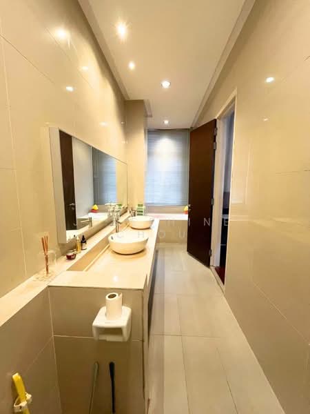 2-storey Terraced House for Sale in Glenmarie (Selangor) - Josephine Chou - Bathroom - PropertyGuru.com.my