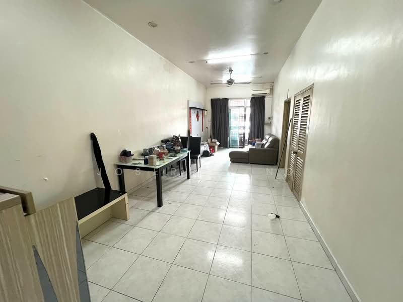 1-storey Terraced House for Rent in Taman Nusa Bestari 2 (Iskandar Puteri (Nusajaya)) - Joseph Wong - Living Room - PropertyGuru.com.my