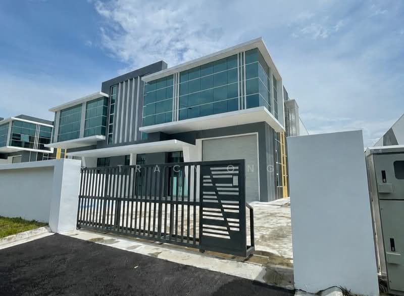 Cluster Factory for Sale in Ulu Tiram (Johor) - Tracy Ong - Exterior - PropertyGuru.com.my
