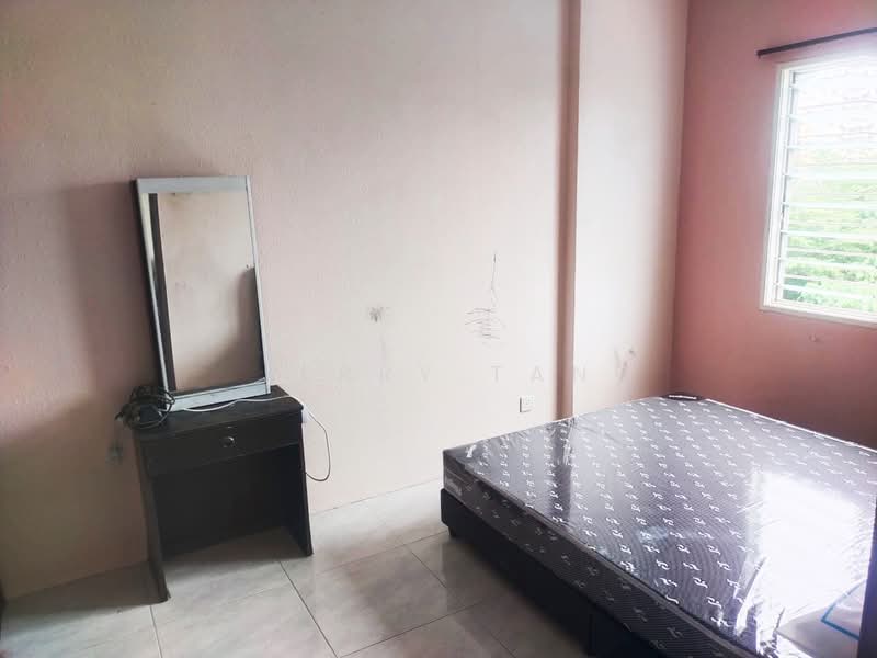 Apartment for Rent at Pangsapuri Setia Vista - Jerry Tan - Bedroom - PropertyGuru.com.my