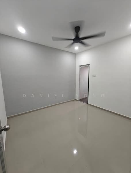 1-storey Terraced House for Sale in Taman Johor (Tampoi) - Daniel Yong - Interior - PropertyGuru.com.my